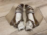 Unisa - Sandalen mit Keilabsatz - Gr. 38 - Metalic-Töne - neu Bayern - Eschau Vorschau