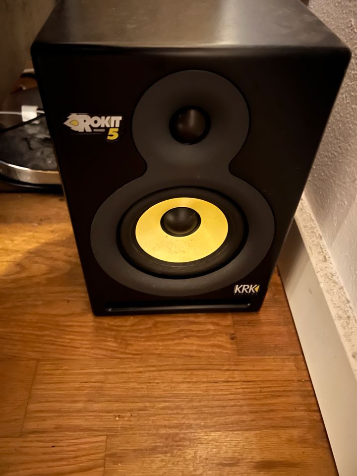 2 x KRK Rokit 5 (1. Generation) für Bastler in Berlin