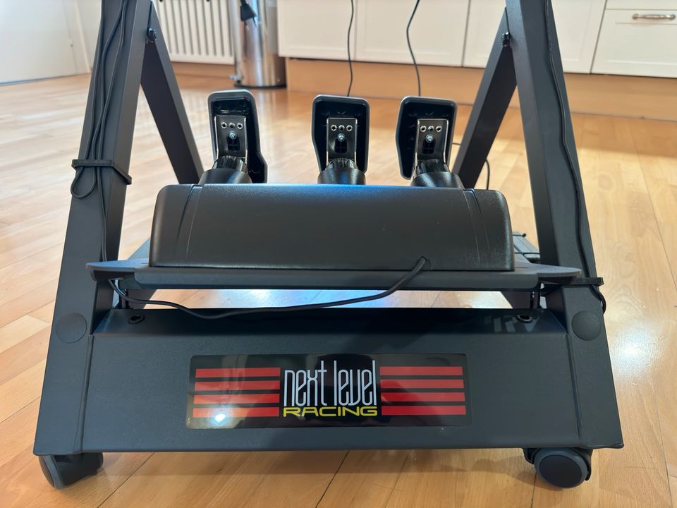 Logitech Sim-Racing-Setup in Melle