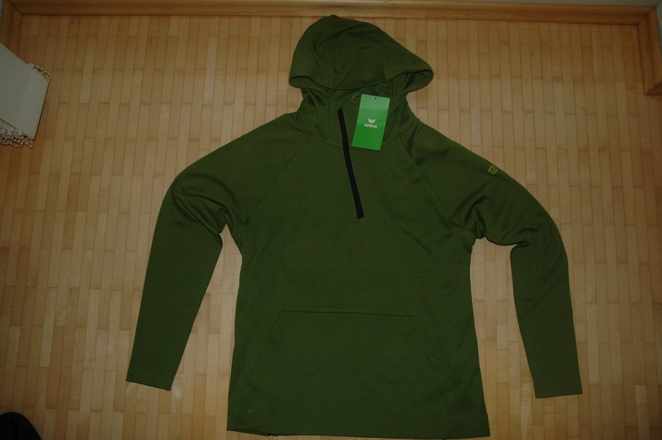 Erima Essential Hoody in Fellbach