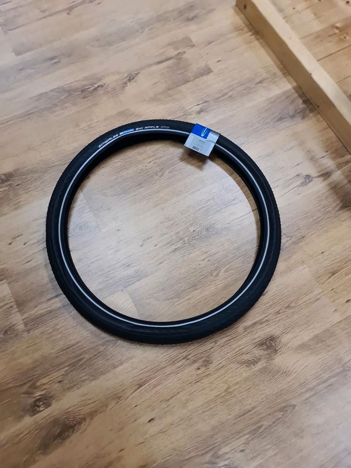 Schwalbe BIG Apple, 60-622, 28x2.35, Neu in Beckum