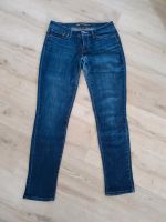 Levis Jeans, skinny, mid rise, 29, 36/38 Hessen - Lahntal Vorschau