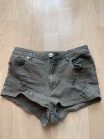 High waist shorts kurze Hose hotpants khaki grün ripped risse wie Baden-Württemberg - Oberndorf am Neckar Vorschau