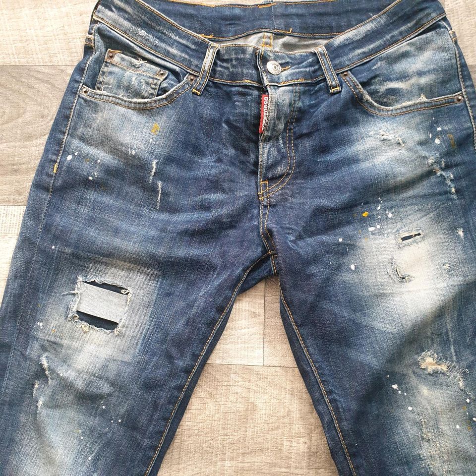 Dsquared2 Herren Jeanshose Größe. 46 in Stuttgart