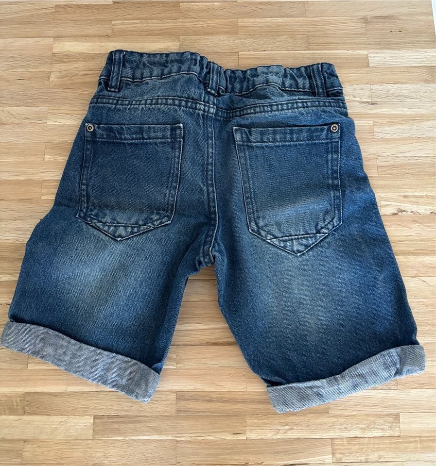 Kurze Jeans kurze Hose Jungen Gr. 134 in Rathenow
