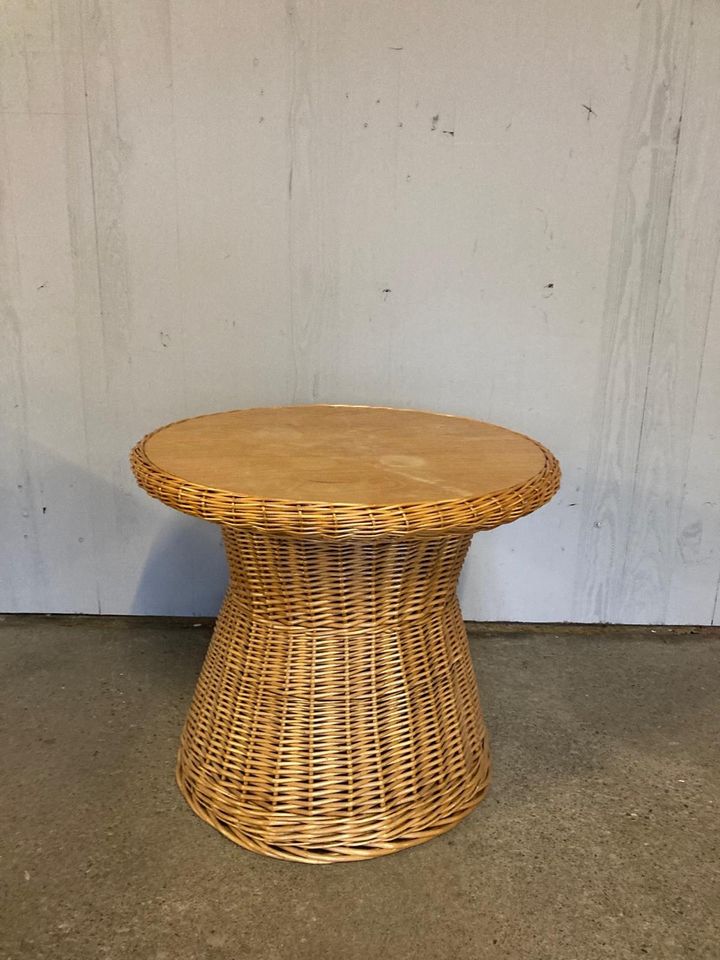 Vintage Rattan Stühle/Sessel | Korbsessel mit Tisch in Hannover