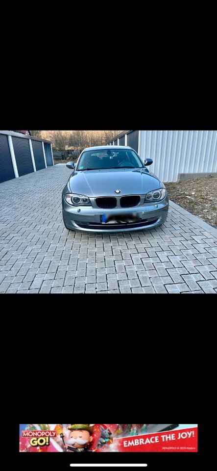 BMW 118d LCI 2te Hand in Siegen