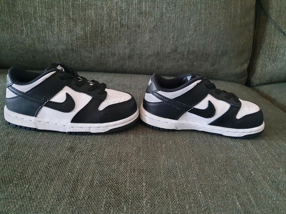 Kinder Sneaker, Nike, Gr.25 in Dresden