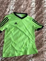 Adidas kinder jungen sport T-Shirt gr.152 neongrün Bayern - Ergolding Vorschau