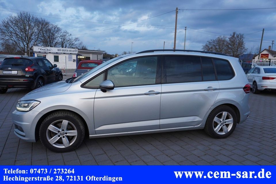 Volkswagen Touran Comfortline *Rückfahrkamera*Panorama*1.H* in Ofterdingen