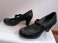 ESPRIT Pumps schwarz Gr. 36 Leder Schuhe Damenschuhe Hessen - Schlitz Vorschau
