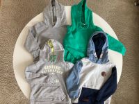 Kinder Hoodies/Kapuzenpullover | Bundle 4 Stück | Gr. 98/104 München - Au-Haidhausen Vorschau