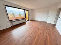 Ohne Provision, mit großem Balkon und Garage - Sanierte 5-Zimmer EG-Wohnung Bayern - Baunach Vorschau