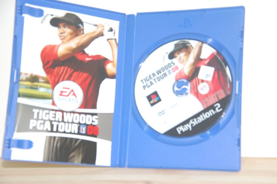 Playstation 2 Spiel Tiger Woods PGA Tour 08 in Hannover