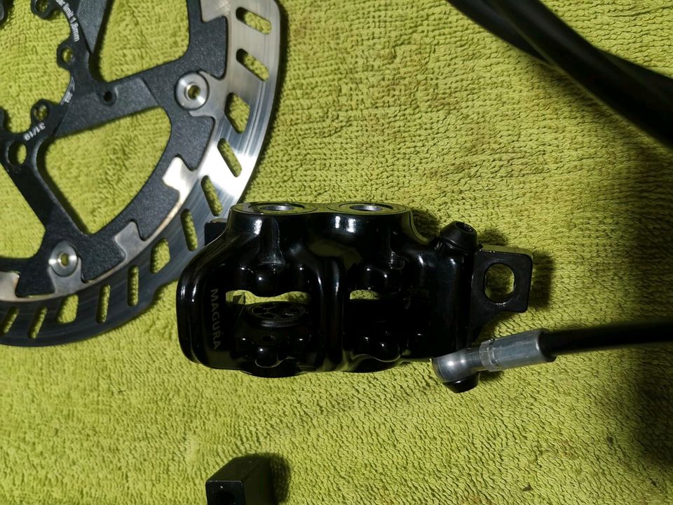 Magura mt5 4kolben Bremse, Avid elixir 3, Formula r shimano xt in Frankfurt am Main