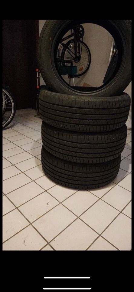 4 Sommerreifen Kumho 215/55 R 18 95 H in Northeim