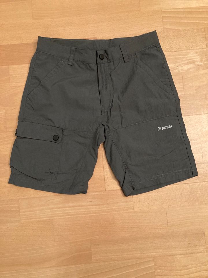 Rossi K&L Ruppert Trekkingshorts Gr. 146/152 in Pliening