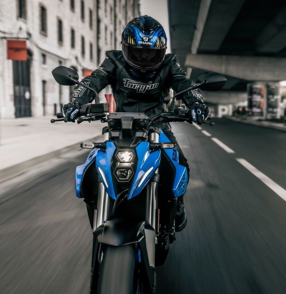 Suzuki GSX 8S | Tageszul. | blau | 1. Inspekt. gratis in Erlangen