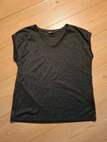 Only T-Shirt Gr L schwarz Glitzer Nordrhein-Westfalen - Finnentrop Vorschau