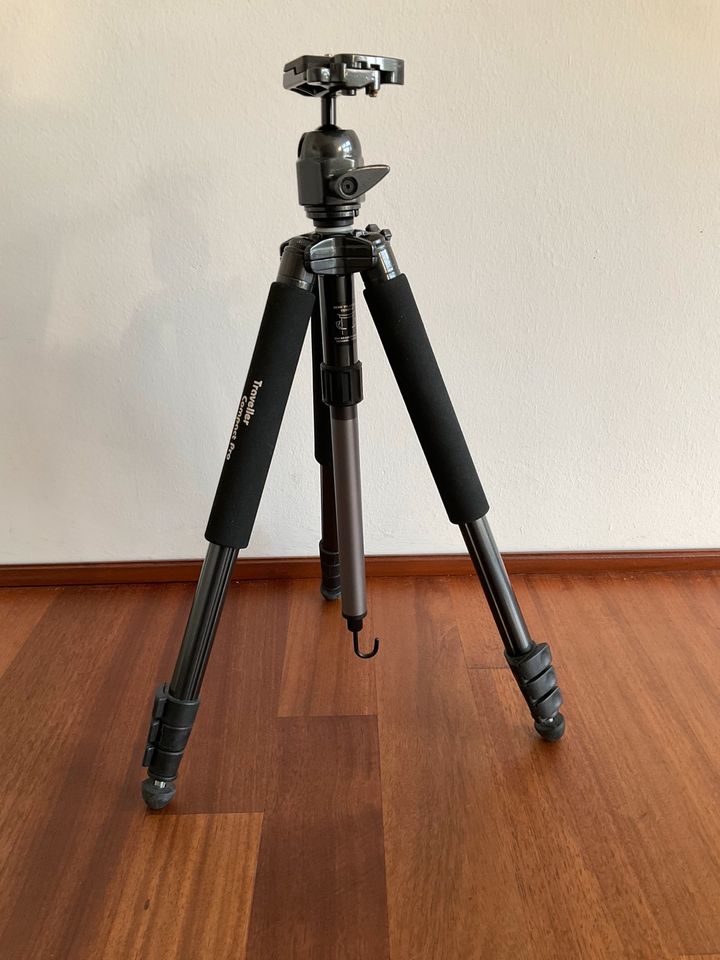 Stativ HAMA „Traveller Compact Pro“ Tripod 52 bis 163 cm Höhe in Waiblingen