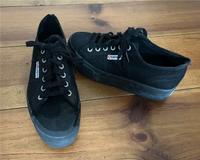 Schwarze Superga Sneaker Pankow - Prenzlauer Berg Vorschau