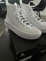Converse Schuhe Größe 38,5 neu in weiß Nordrhein-Westfalen - Herne Vorschau