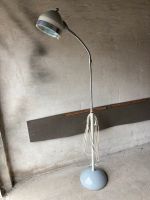 Arztlampe Vintage Industrie Style Stehlampe OP Lampe Bremen - Schwachhausen Vorschau