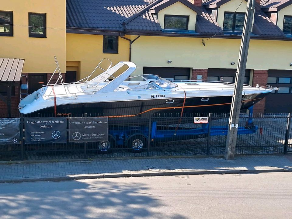 Motorboot Yacht schiff in Neumünster