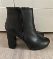 Schwarze Stiefel Niedersachsen - Wardenburg Vorschau