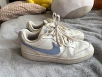 Nike sneaker gr 38 Leipzig - Knautkleeberg-Knauthain Vorschau