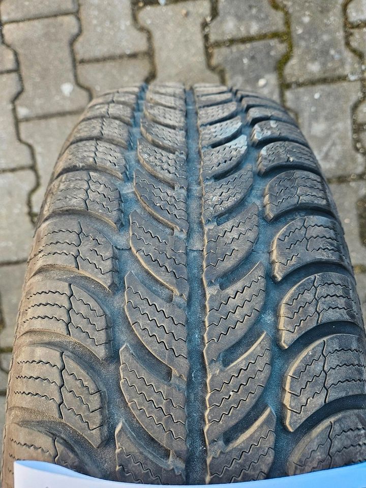 195/65 R15 91T Winterreifen 6 mm DOT3018 Sava in Schrobenhausen