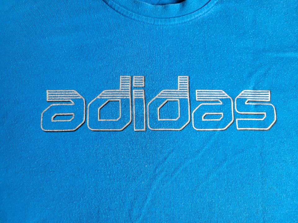 Adidas T-Shirt Gr.S blau in Hannover