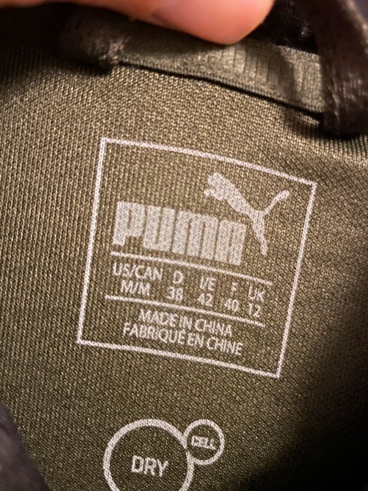 schöne Damen Puma Sweatjacke Gr. 38 in Trier