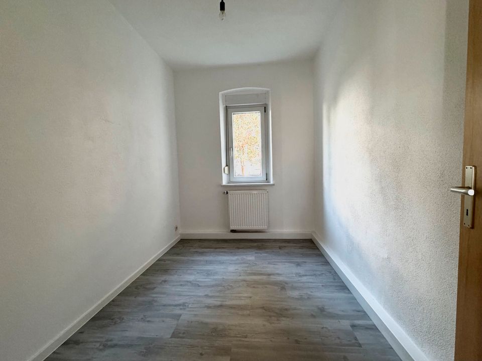 Hochwertig renovierte 4-Zimmer-Wohnung als Kapitalanlage oder zur Eigennutzung in Weiden (Oberpfalz)
