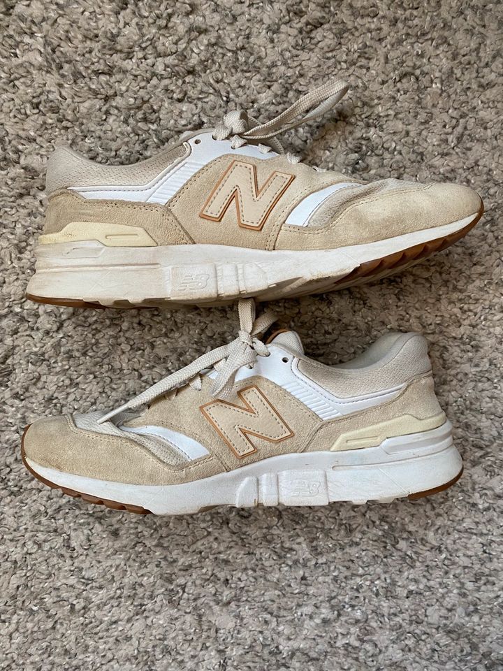 New Balance 997H Damen, Größe 40 in Plaue