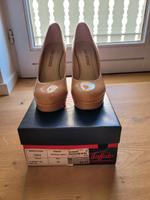 High Heels Baden-Württemberg - Niedereschach Vorschau