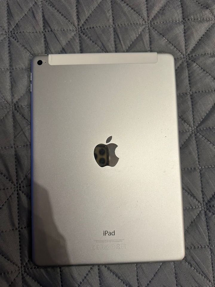 Apple iPad Air 2 16GB Cellular 4G in Berlin