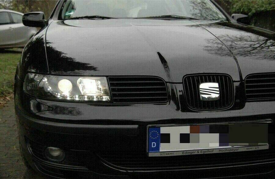 Seat Leon 1M Toledo 1M Led Scheinwerfer schwarz BJ 1999 - 2005 in Calden