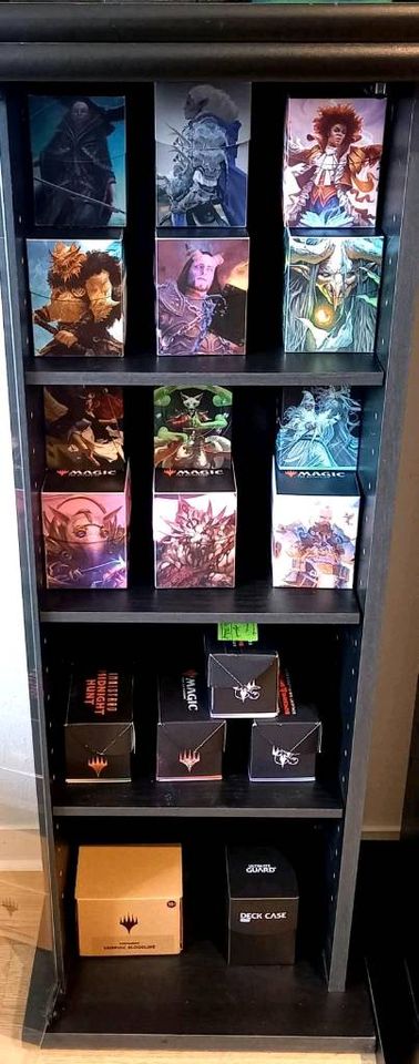 MAGIC - Commander-/Planeswalker-/Themen- Decks in Olpe