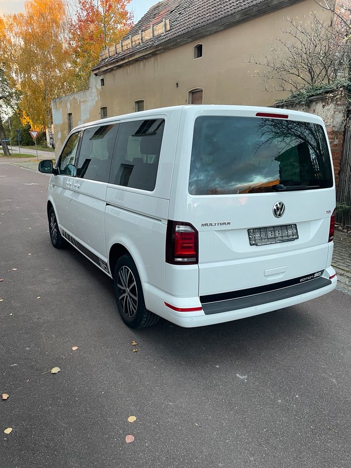 VW T6 Edition 30 im top Zustand. Steuer ausweisbar. in Nienburg (Saale)