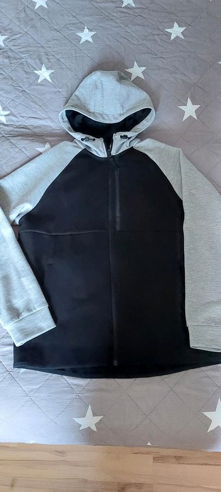 Sportjacke/Sweatjacke H&M Herren M in Thüringen - Pössneck | eBay  Kleinanzeigen ist jetzt Kleinanzeigen