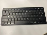 Bluetooth Tastatur schwarz slim kaum benutzt Nordrhein-Westfalen - Bergisch Gladbach Vorschau