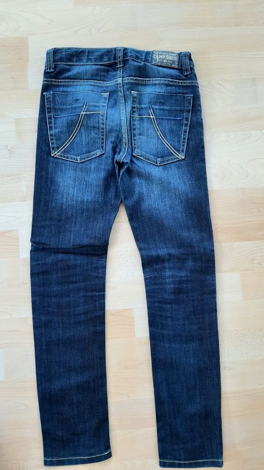 Jeans Gr. 146 in Bad Laasphe