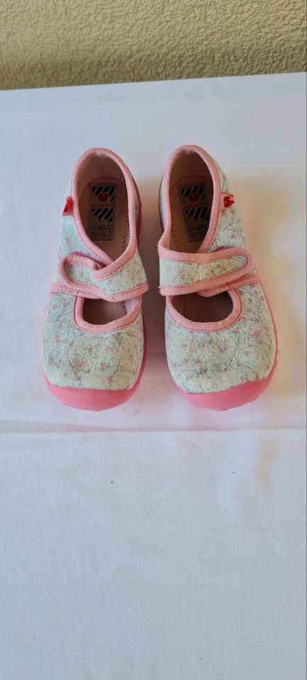 Ver. Kinderschuhe / sneaker/ sandalen 26-31 in Berlin