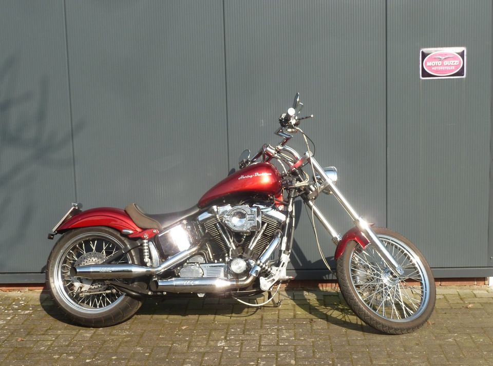 Harley Davidson Softail in Bokel