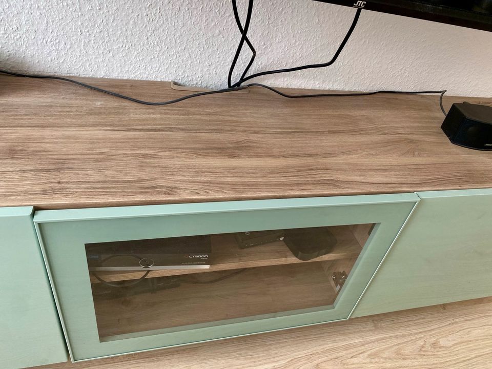 Ikea BESTÅ TV-Bank mit Schubladen und Tür Eicheeff graugrün in Übach-Palenberg