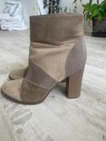 Damen-Stiefeletten Wildlederoptik beige, Gr. 38 Thüringen - Jena Vorschau