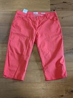 Neuwertige  Capri-Hose von Brax „City Sport“ Gr. 44 Hessen - Maintal Vorschau