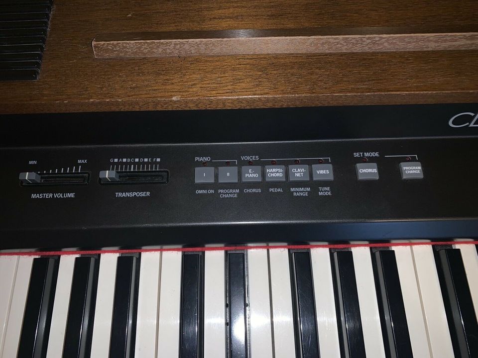 Klavier: Hohner Clavinet DP3 + Hocker in Marl