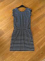 Comma Jersey Kleid Sommerkleid schwarz weiß gestreift 38 wie NEU Brandenburg - Teltow Vorschau